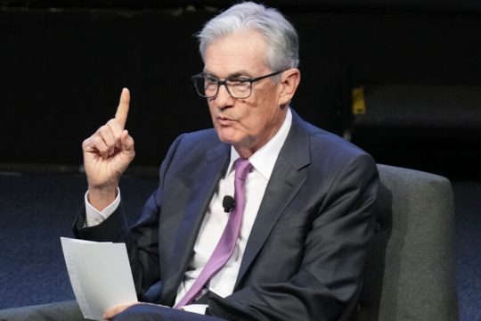 Ο πρόεδρος της Fed Τζερόμ Πάουελ